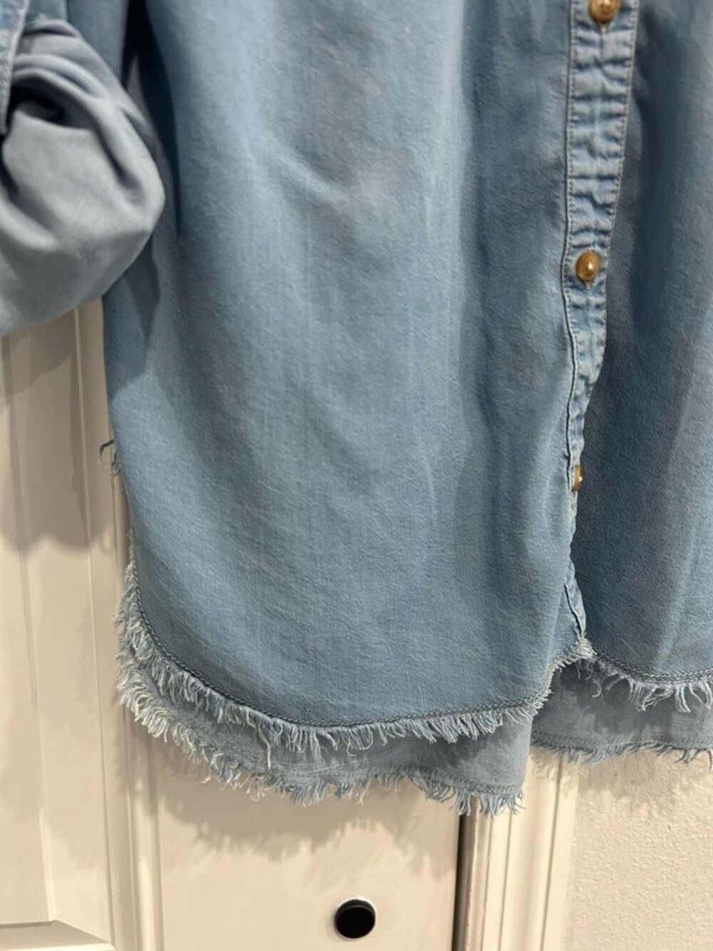 Thread + Supply Small Blue Tencel Button-Down Frayed Shirt Minimalist Coastal - Picture 5 of 11
